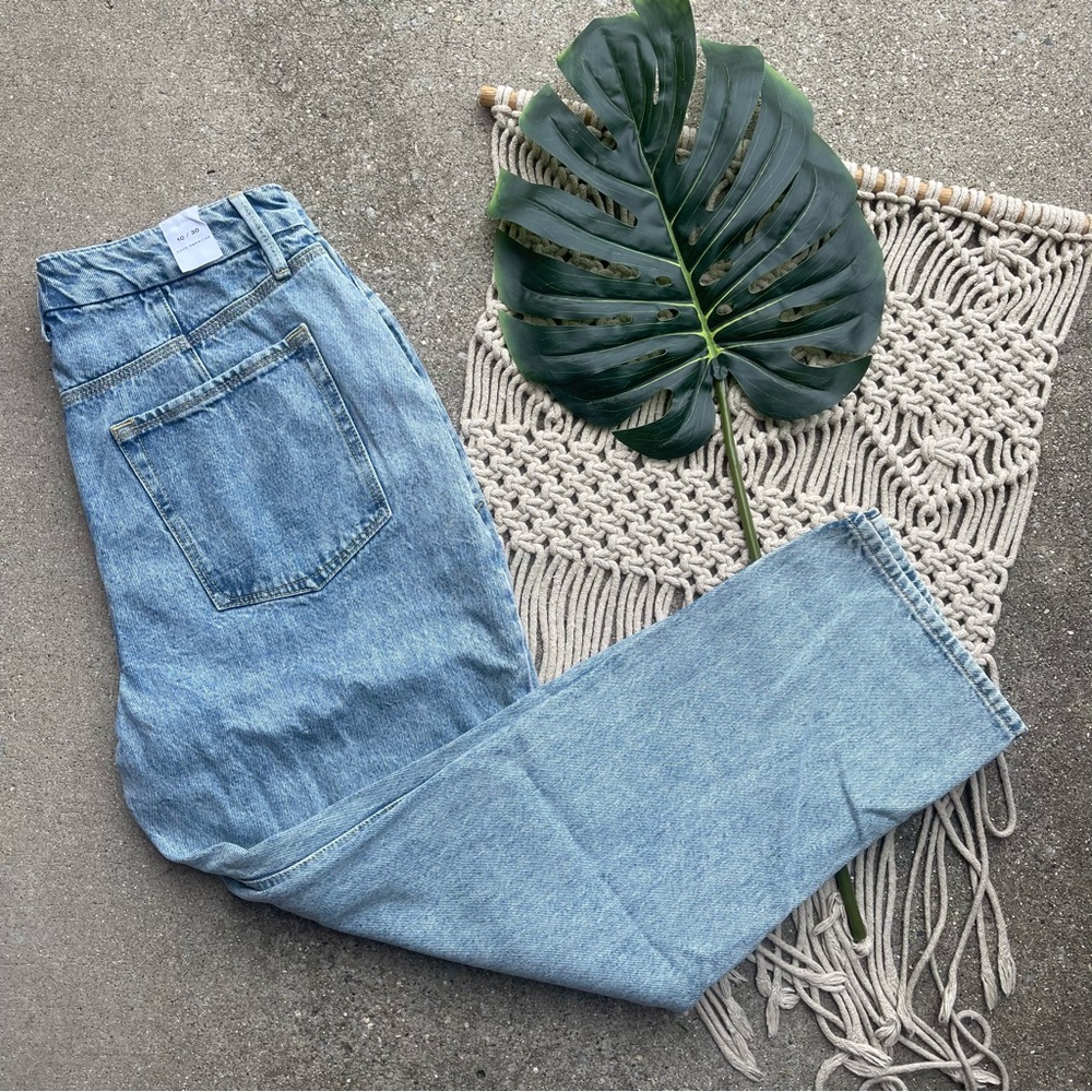 NWOT Good American Cropped Jeans Size 10 / 30